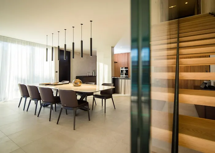 Villa Z6