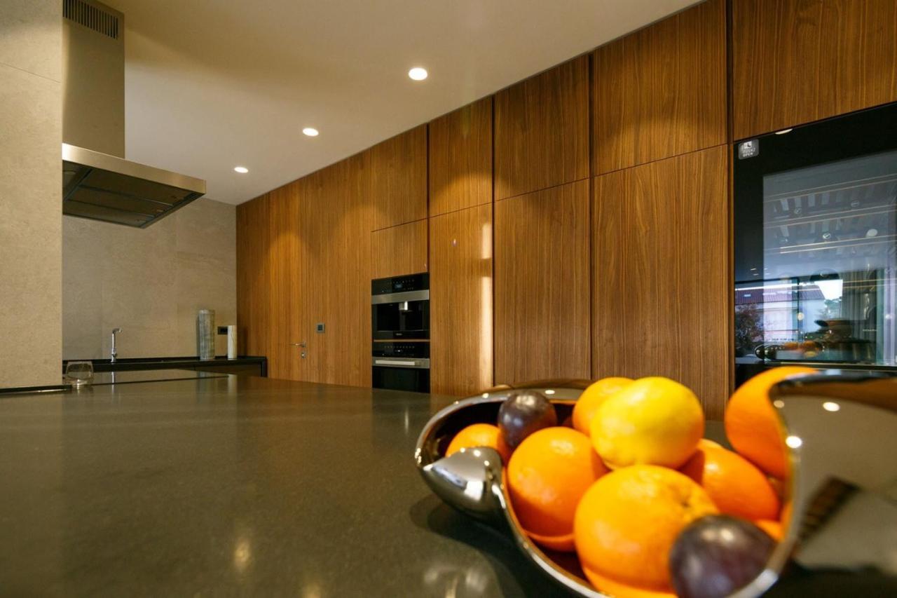 Villa Z6 *